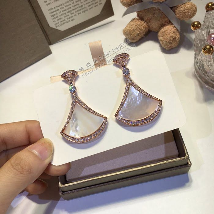 Bvlgari飾品 寶格麗精工高級白貝母耳環  zgbq3318